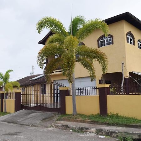 Rhyne Park Inn Montego Bay Exteriér fotografie